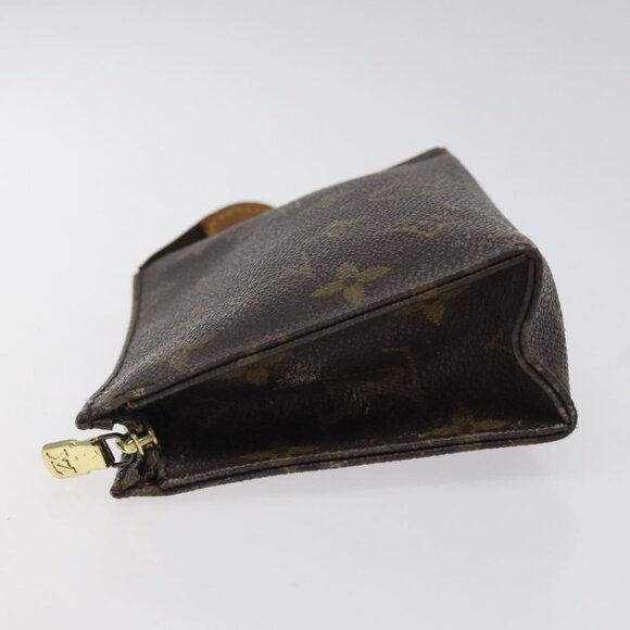 LOUIS VUITTON Monogram Poche Toilette 15 Pouch M47546 LV Auth 116089 - Picture 4 of 16
